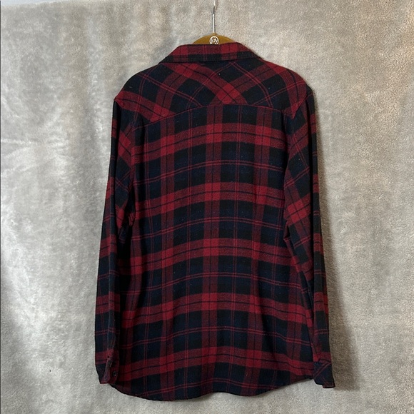 Ladies Red and Black Plaid Shirt-Size XL - Picture 6 of 8